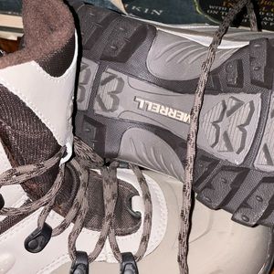 Merrell 9 Winter/Rain Boots